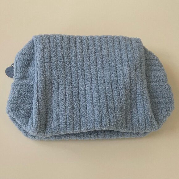 Cult Beauty Towel Terry Light Blue Cosmetic Makeup Bag New - Picture 2 of 3